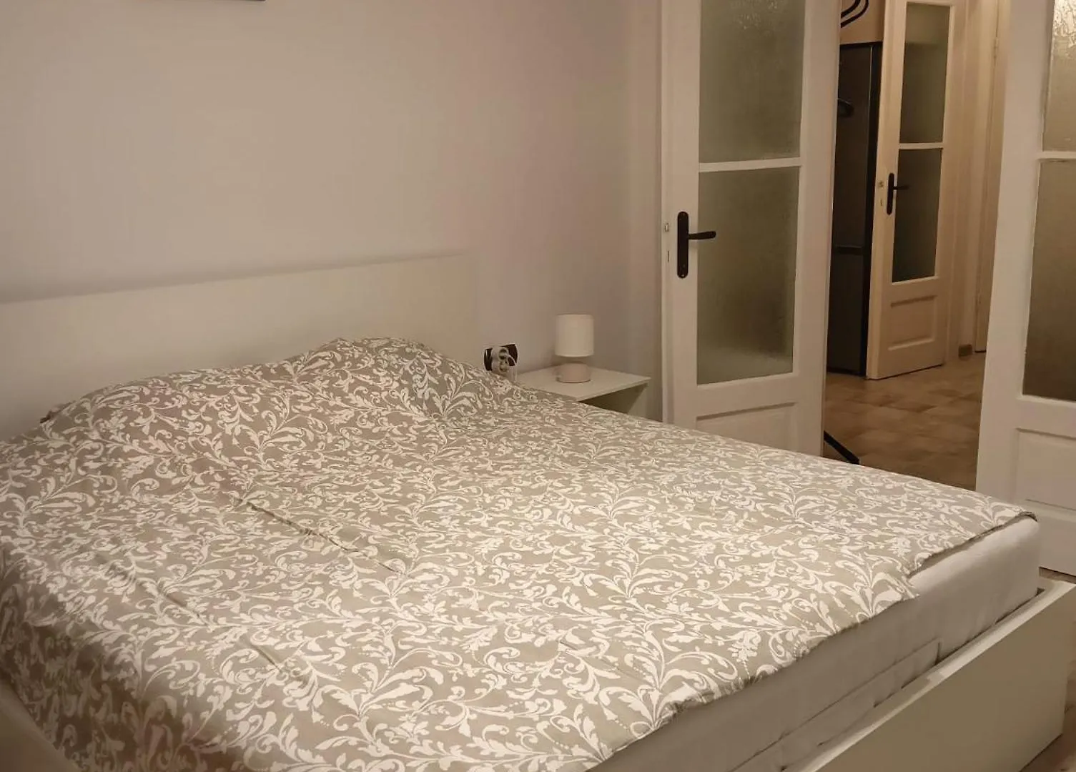 My Place In Sofia - Top Center - 2 Bedrooms - Self Check-In 0*,  Bulgarien