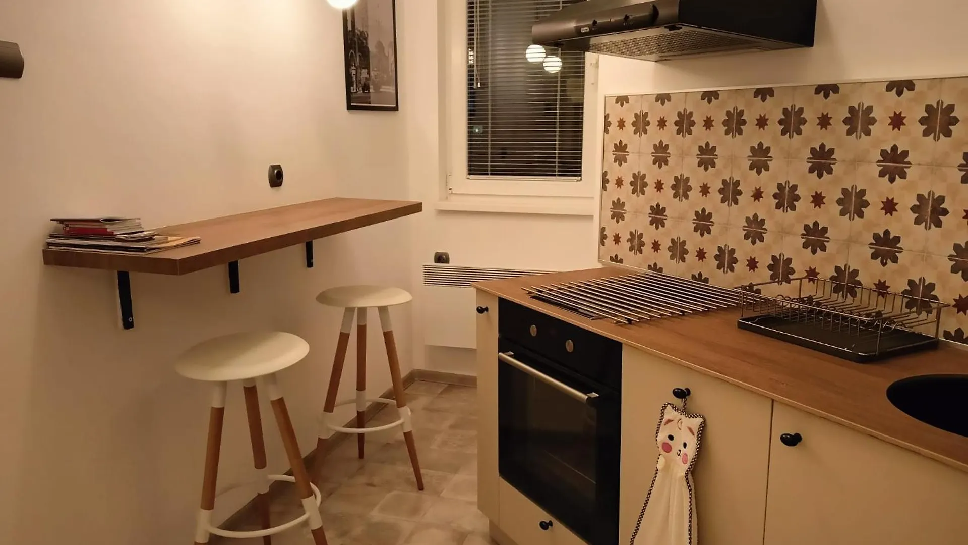 My Place In Sofia - Top Center - 2 Bedrooms - Self Check-In kontakter