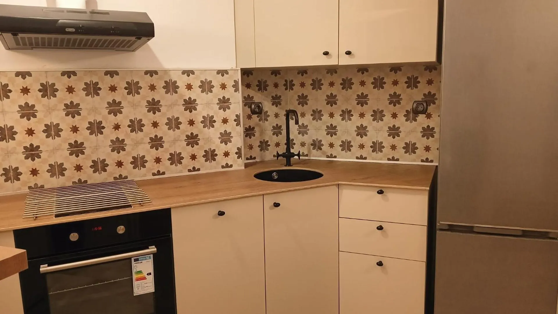 My Place In Sofia - Top Center - 2 Bedrooms - Self Check-In Апартаменты
