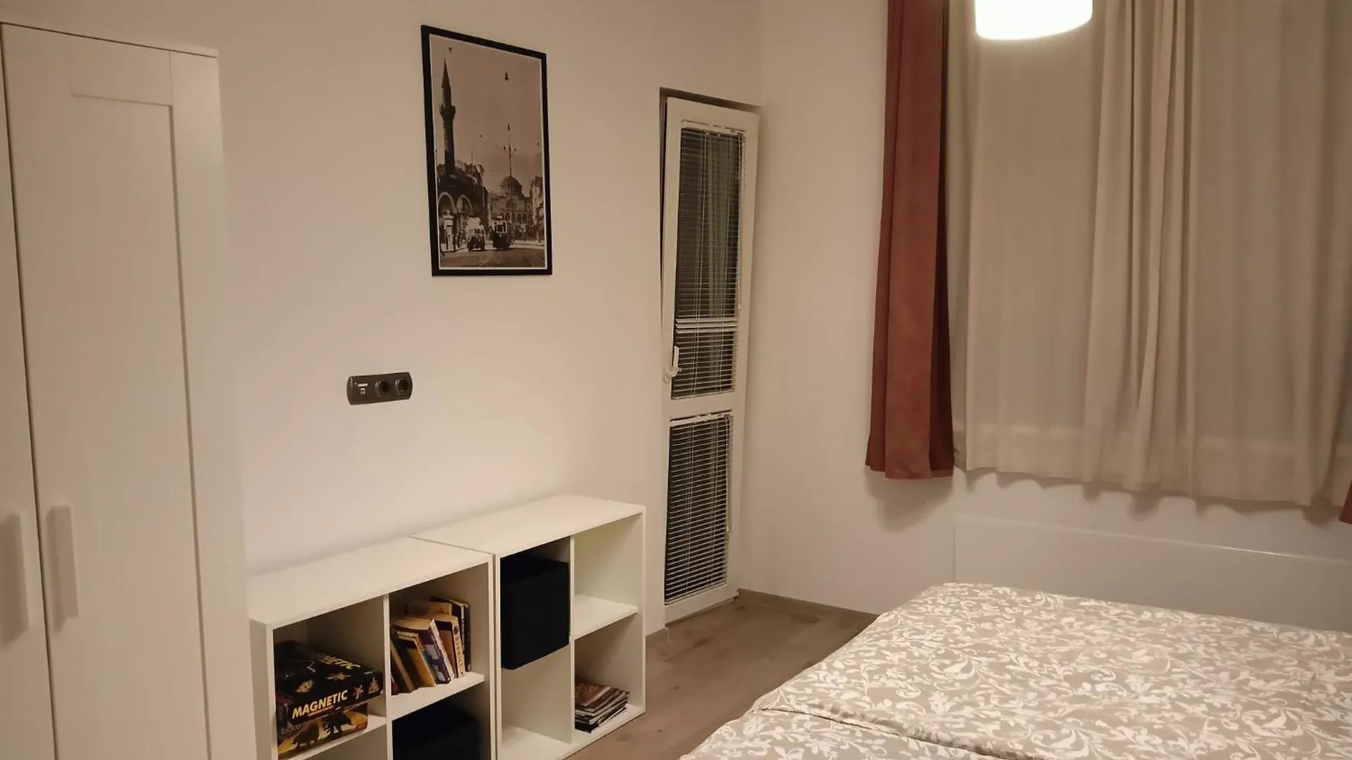 My Place In Sofia - Top Center - 2 Bedrooms - Self Check-In